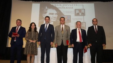 Hukuk Devleti Ve Demokrasi Konferansı İlgiyle izlendi