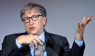 Bill Gates’ten yapay zeka uyarısı: Büyük şirketlerin sonunu getirebilir