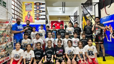 Altın Yumruk Spor Klübünde Türkiye Şampiyonası Heyecanı