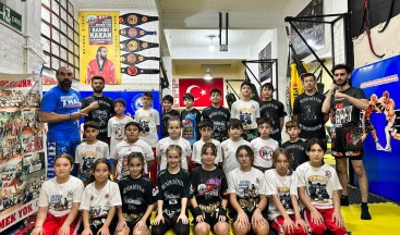 Altın Yumruk Spor Klübünde Türkiye Şampiyonası Heyecanı