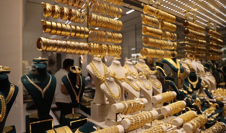 Gram altın rekor kırmaya devam ediyor