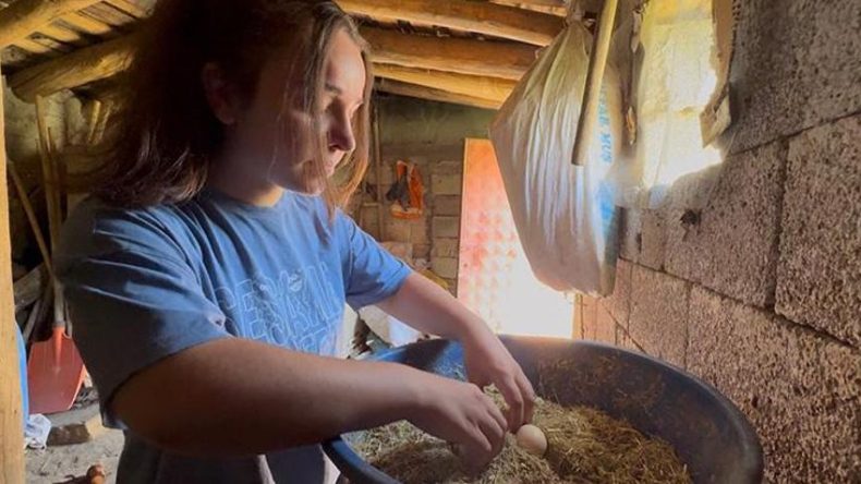 YKS’de imkansızlıkları aştı! Muşlu Reyhan hayalindeki bölüme yerleşti