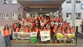 Minik TEMA gönüllüleri yürüdü: “Toprak Yoksa Su, Su Yoksa Gıda Yok!”